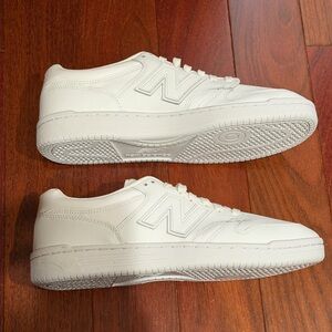 New Balance Men's Cream Sneakers